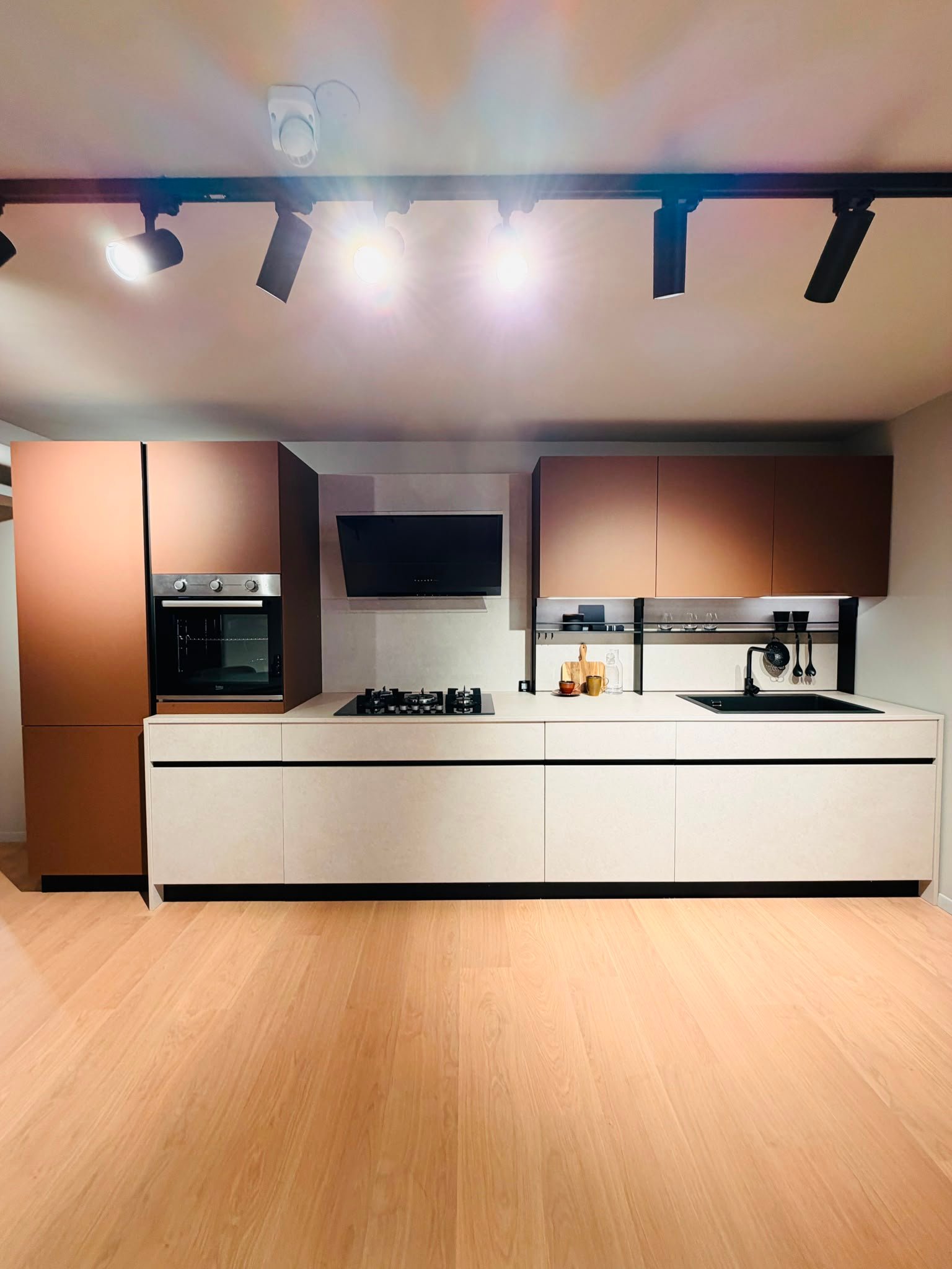 Cucina Arredo 3 Cloe finitura chiara showroom Home & Design Roma